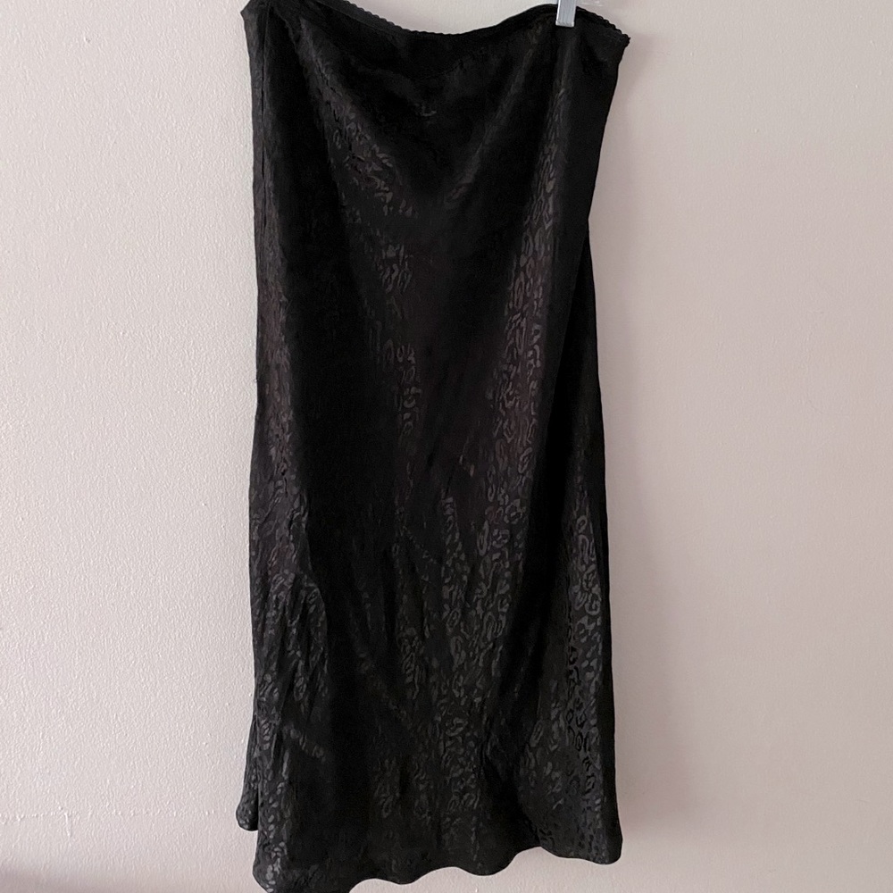 Wild Fable MIDI skirt